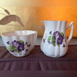 Bone China Violet Sugar and Creamer Set